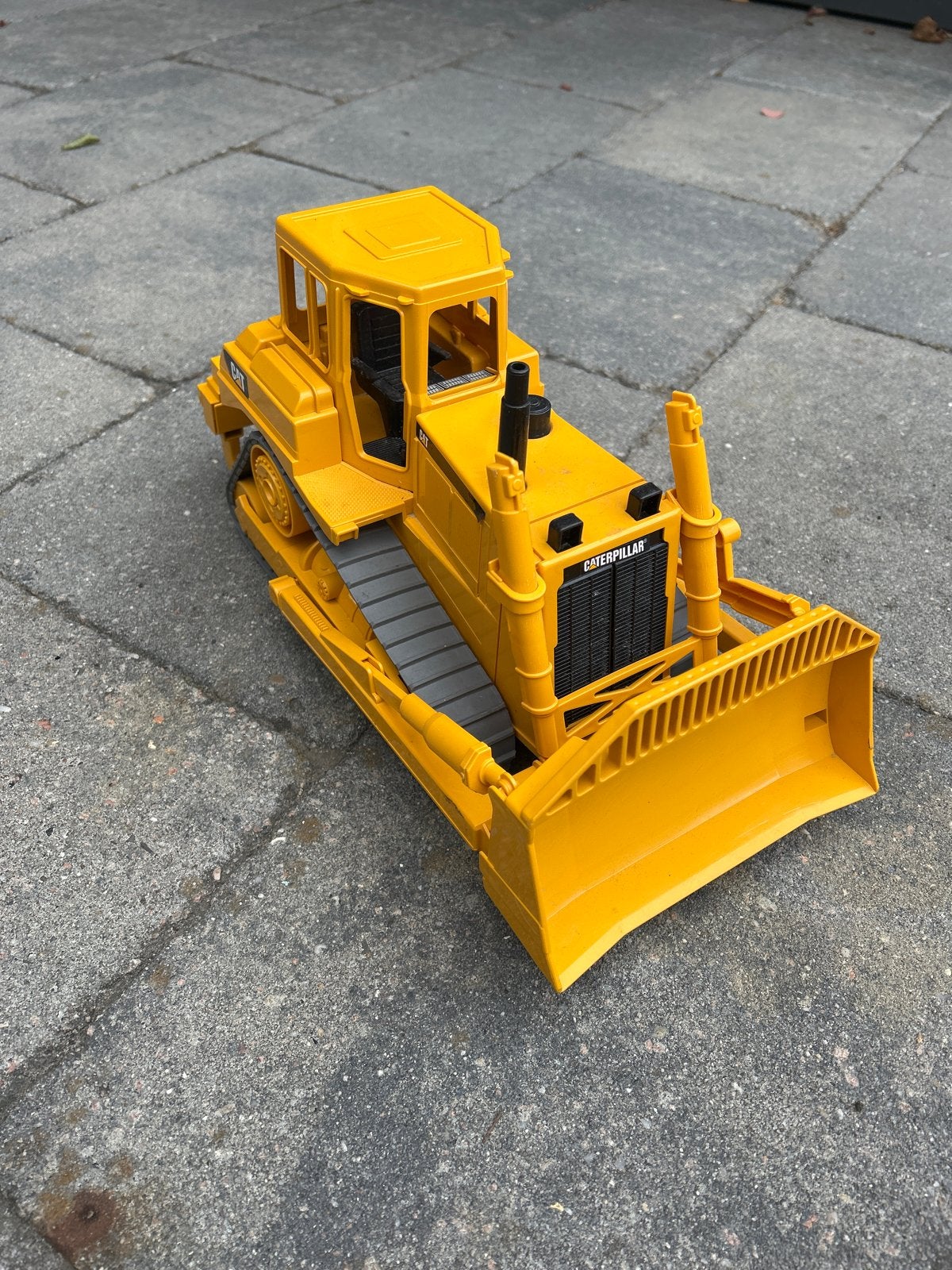 Grote Caterpillar D11R Bulldozer Speelgoedmodel, Ophalen, Zo goed als nieuw