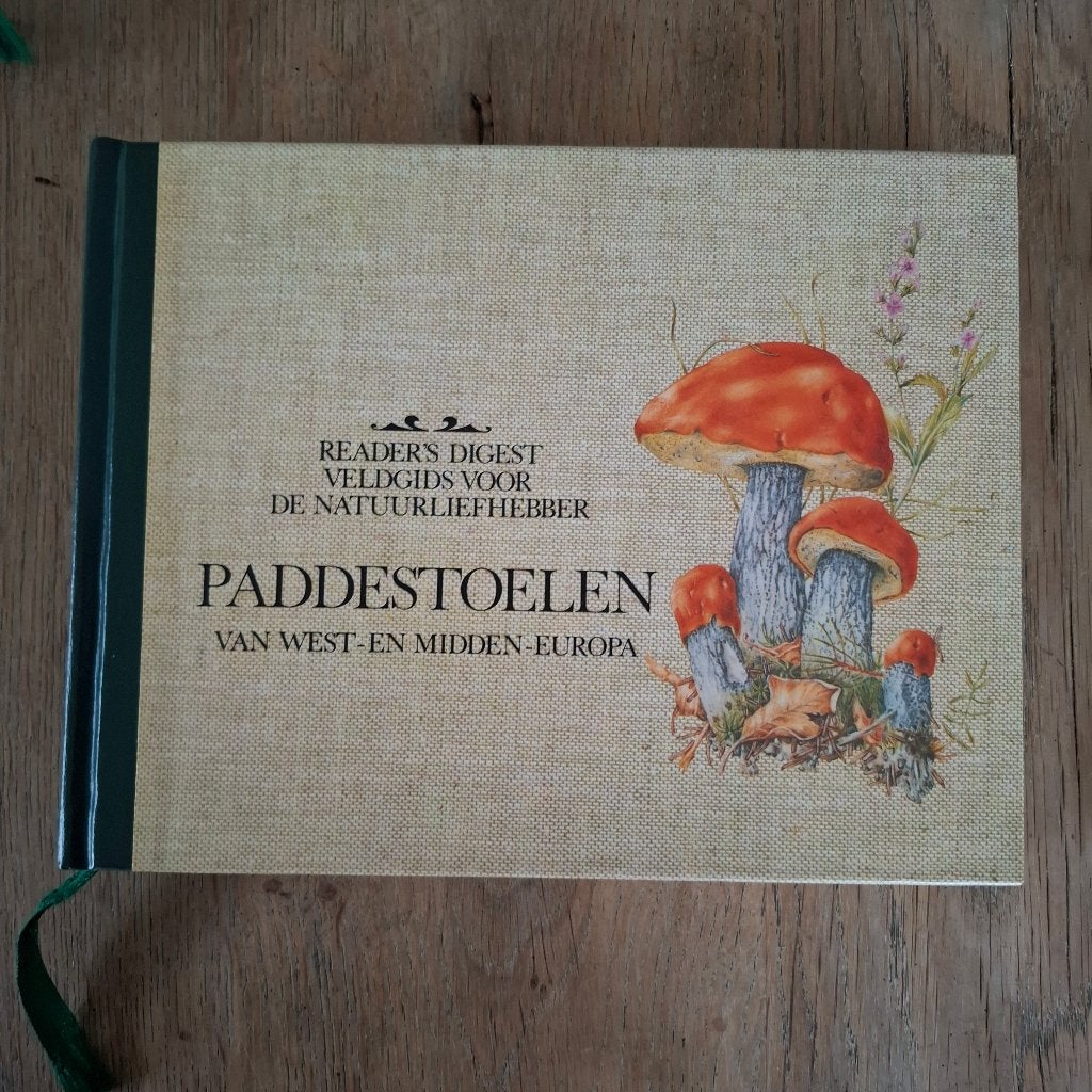Paddestoelen reader;s digest, Ophalen of Verzenden, Zo goed als nieuw, Bloemen, Planten en Bomen