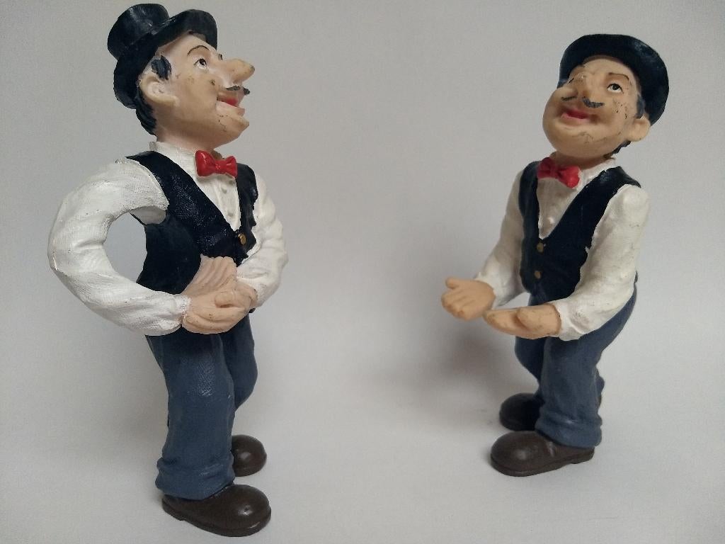 chef, ober beeldjes, flessenhouders, Ophalen, Overige materialen, Zo goed als nieuw, Minder dan 5 flessen
