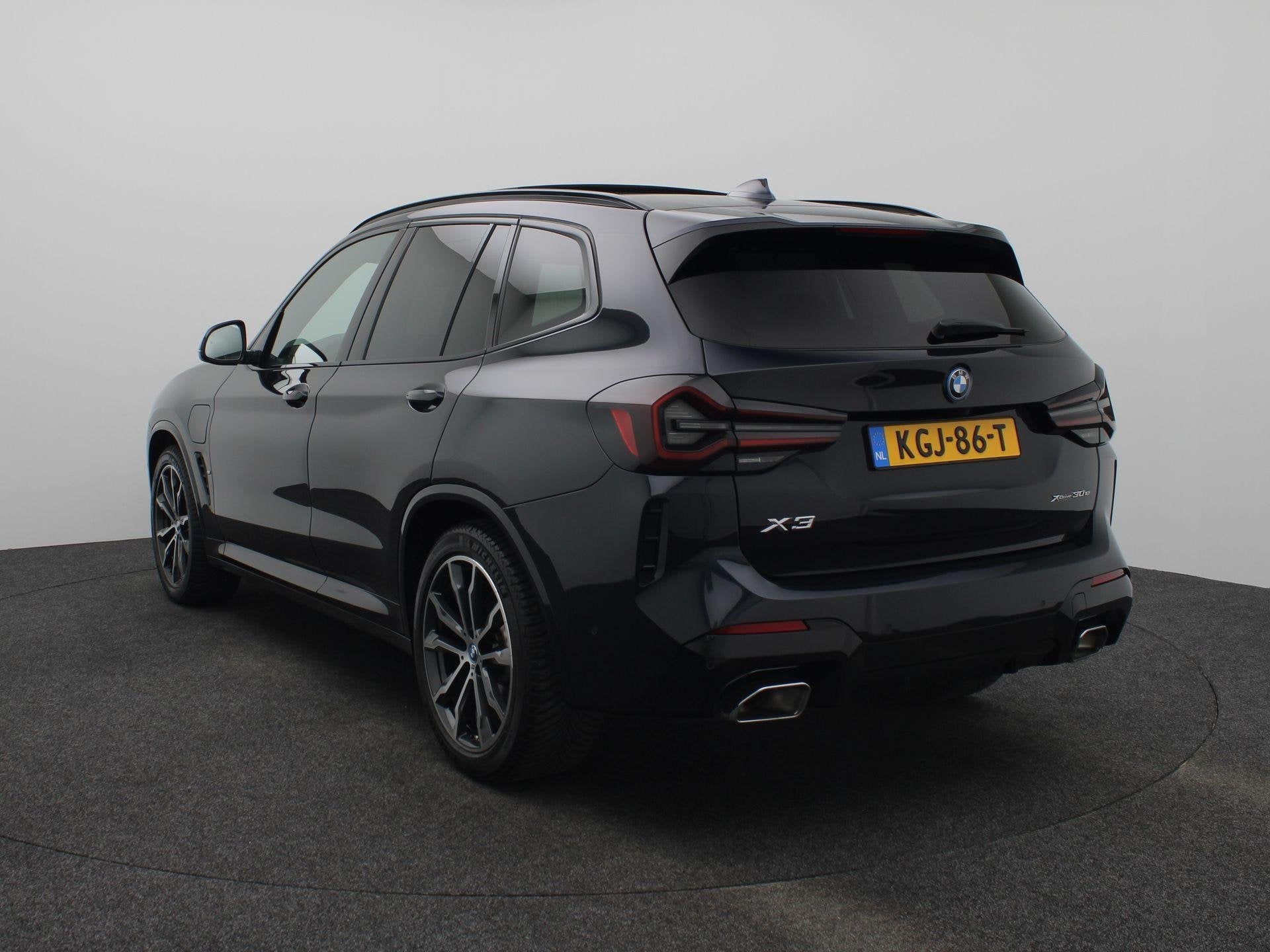 BMW X3 xDrive30e High Executive | M-Sport | Comfort Access |, Auto's, BMW, Gebruikt, Zwart, Bedrijf, Vierwielaandrijving