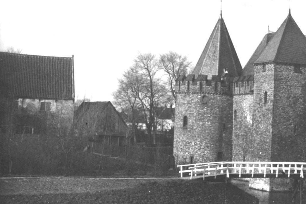 700122 Medemblik NH jr 30 40 Kasteel Radboud Gelopen, Ophalen of Verzenden, 1920 tot 1940, Gelopen, Noord-Holland