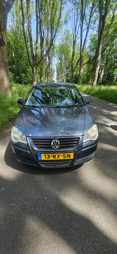 Volkswagen Polo 1.4 55KW 2005 Blauw, Voorwielaandrijving, 15 km/l, Blauw, Origineel Nederlands