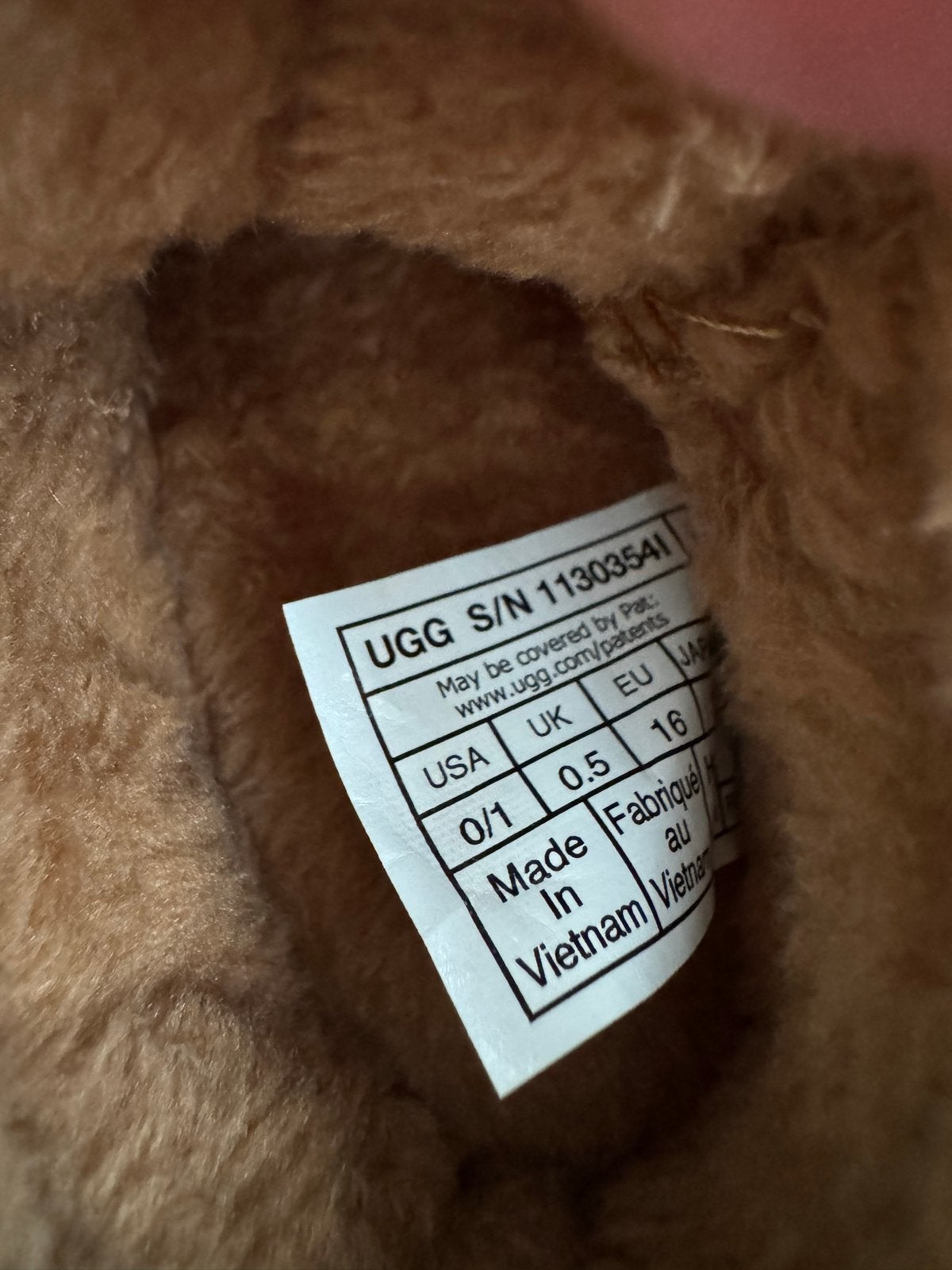 UGG baby slofjes berenprint - maat 16, Ophalen of Verzenden, Zo goed als nieuw, Jongetje of Meisje