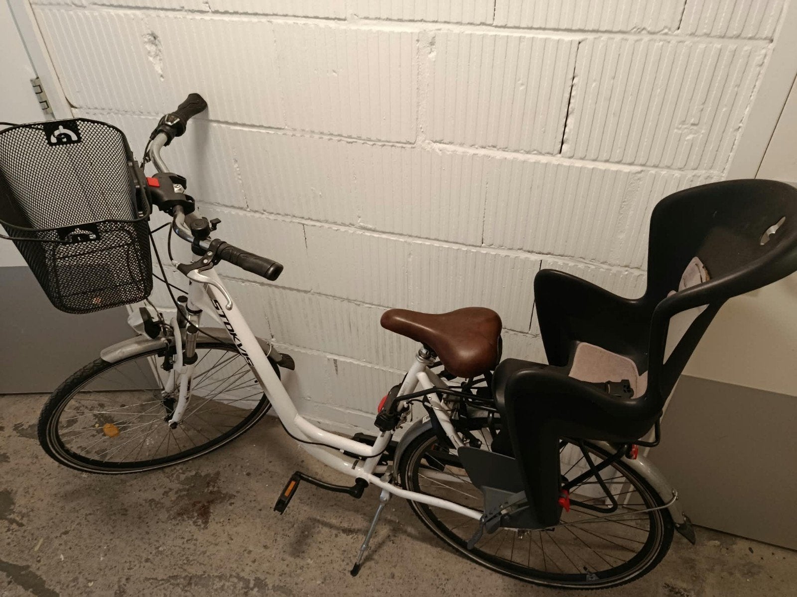 Stokvis Damesfiets 28 inch met versnellingen, Gebruikt, (Extra) lage instap, 50 tot 53 cm, Ophalen