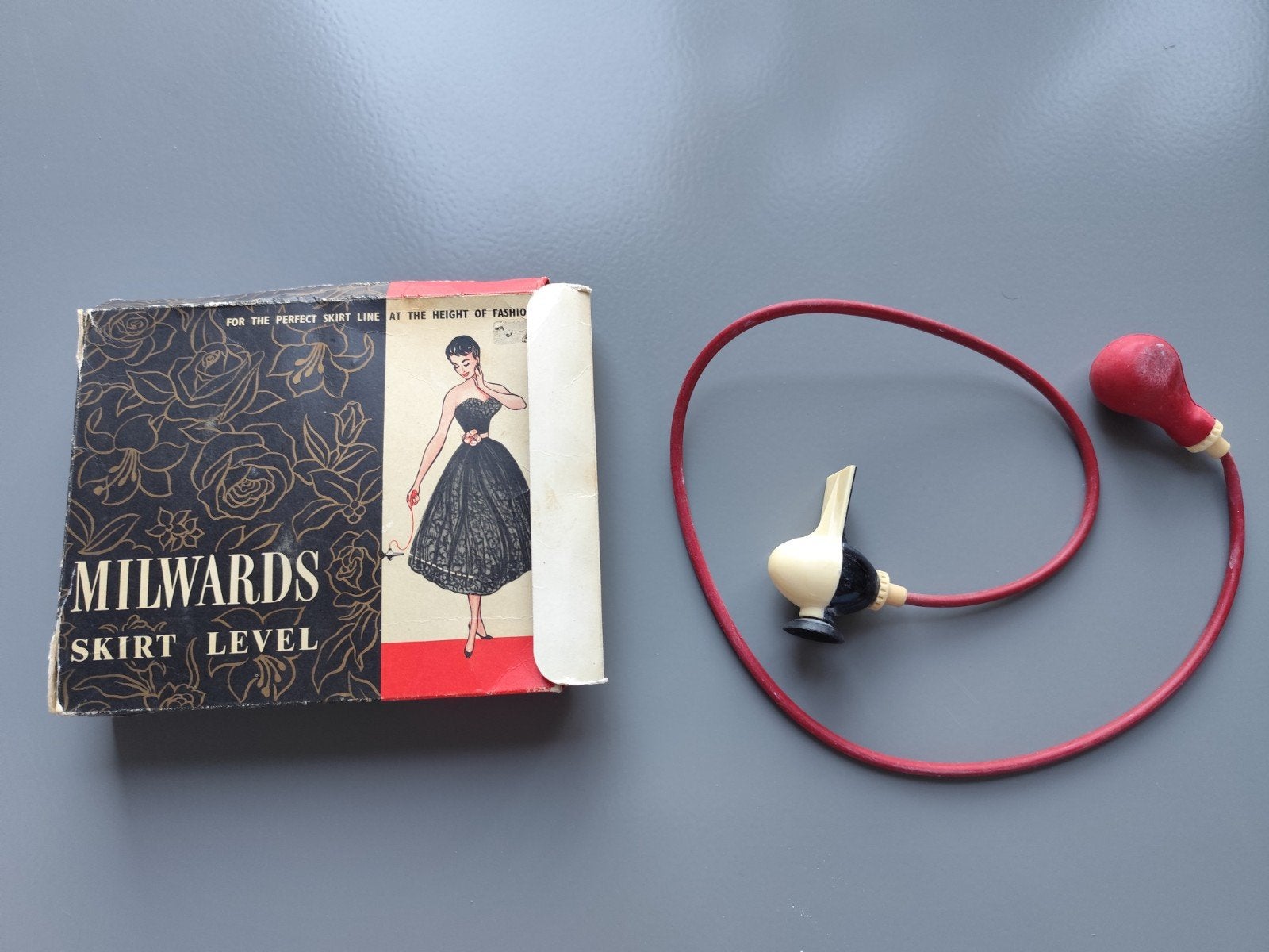 Vintage Milwards Skirt Level - Rokzoommeter, Ophalen of Verzenden, Gebruikt, Overige typen