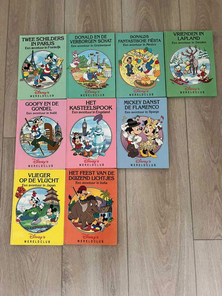 Disney Wereldclub boekjes, Boeken, Sprookjes en Fabels, Ophalen of Verzenden, Gelezen