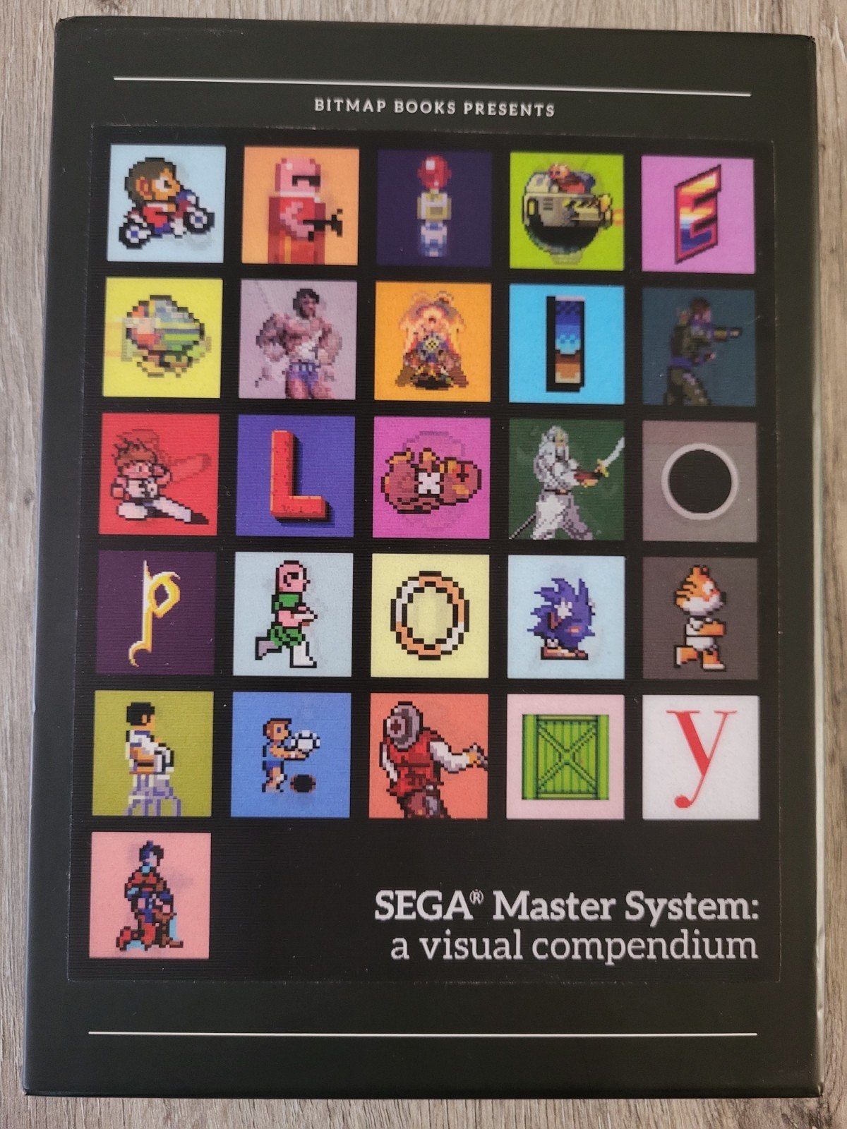 Sega Master System: A Visual Compendium - Bitmap Books, Spelcomputers en Games, Games | Sega, Zo goed als nieuw, Master System