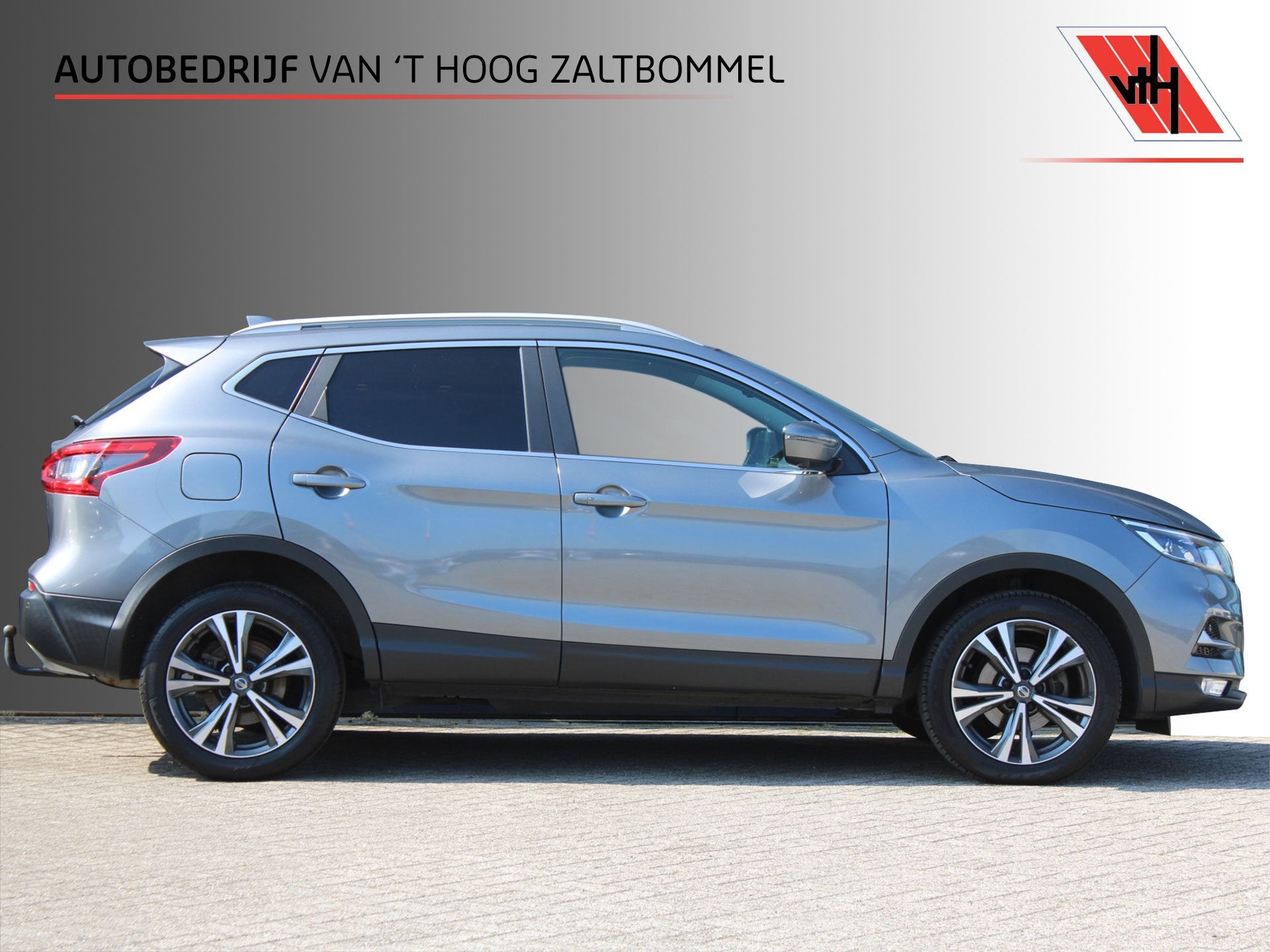 Nissan QASHQAI 1.2 DIG-T N-Connecta PANORAMADAK NAVI 360-CAM, Auto's, Voorwielaandrijving, Stof, Gebruikt, 4 cilinders
