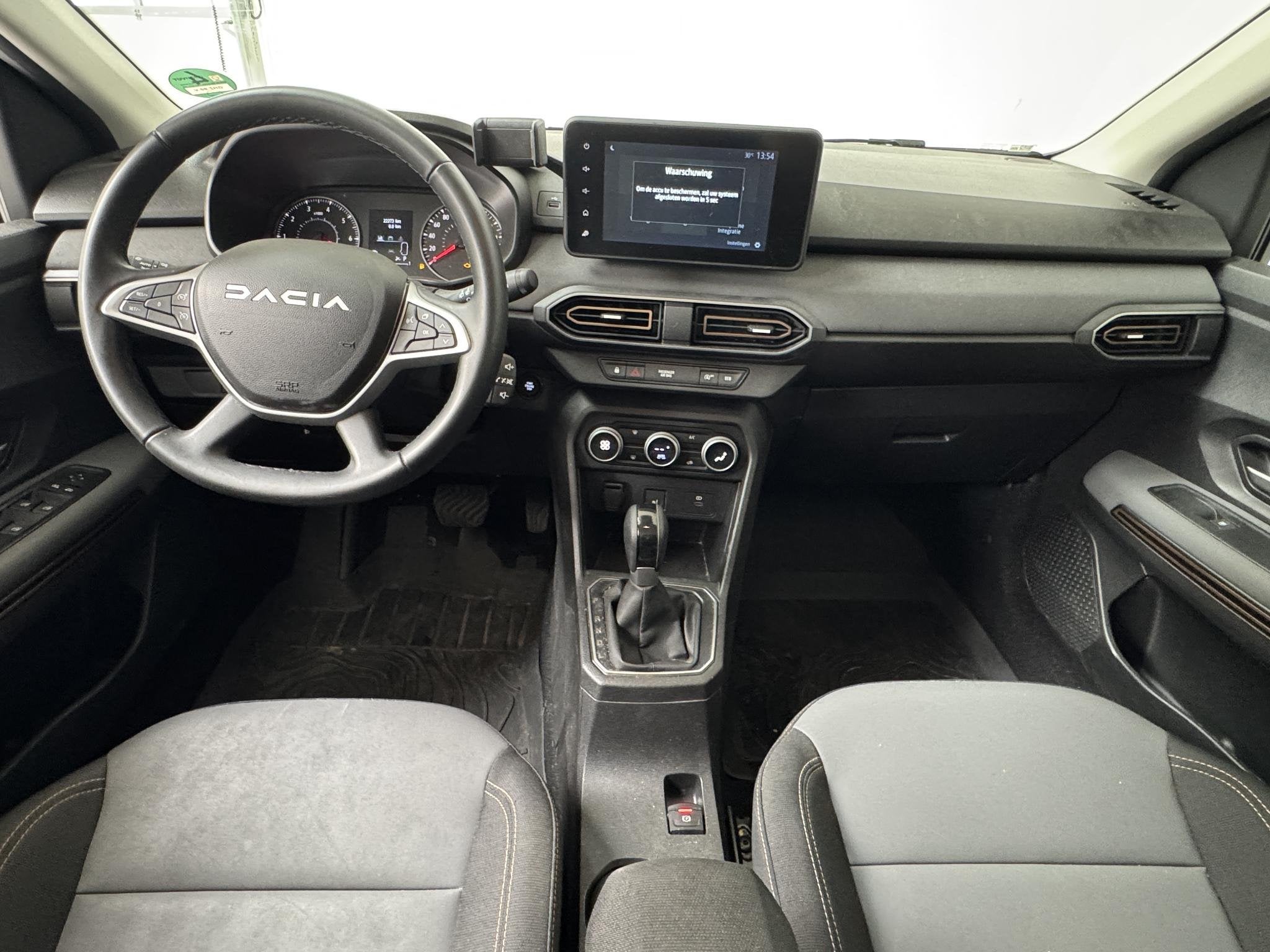 Dacia Sandero Stepway 1.0 TCe 90 Extreme | Automaat | Naviga, Auto's, Stof, Met garantie (alle), Origineel Nederlands, 91 pk