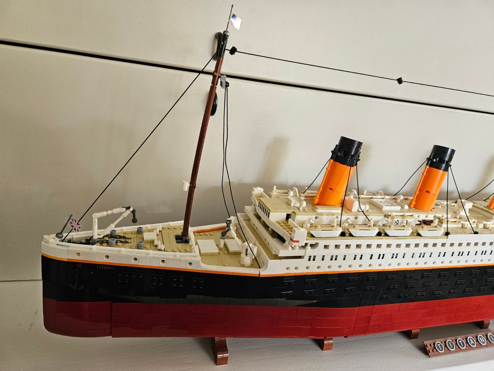 Foto 4 van Grote bouwset Titanic schip met handleiding (Niet van LEGO)