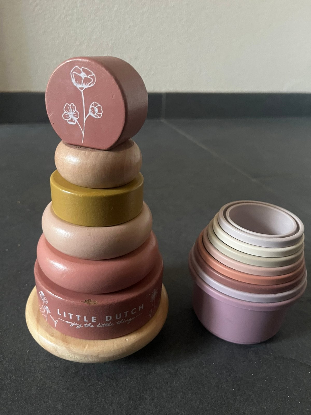Little Dutch houten stapeltoren + Mushi set stacking cups, Ophalen of Verzenden, Gebruikt, Overige typen