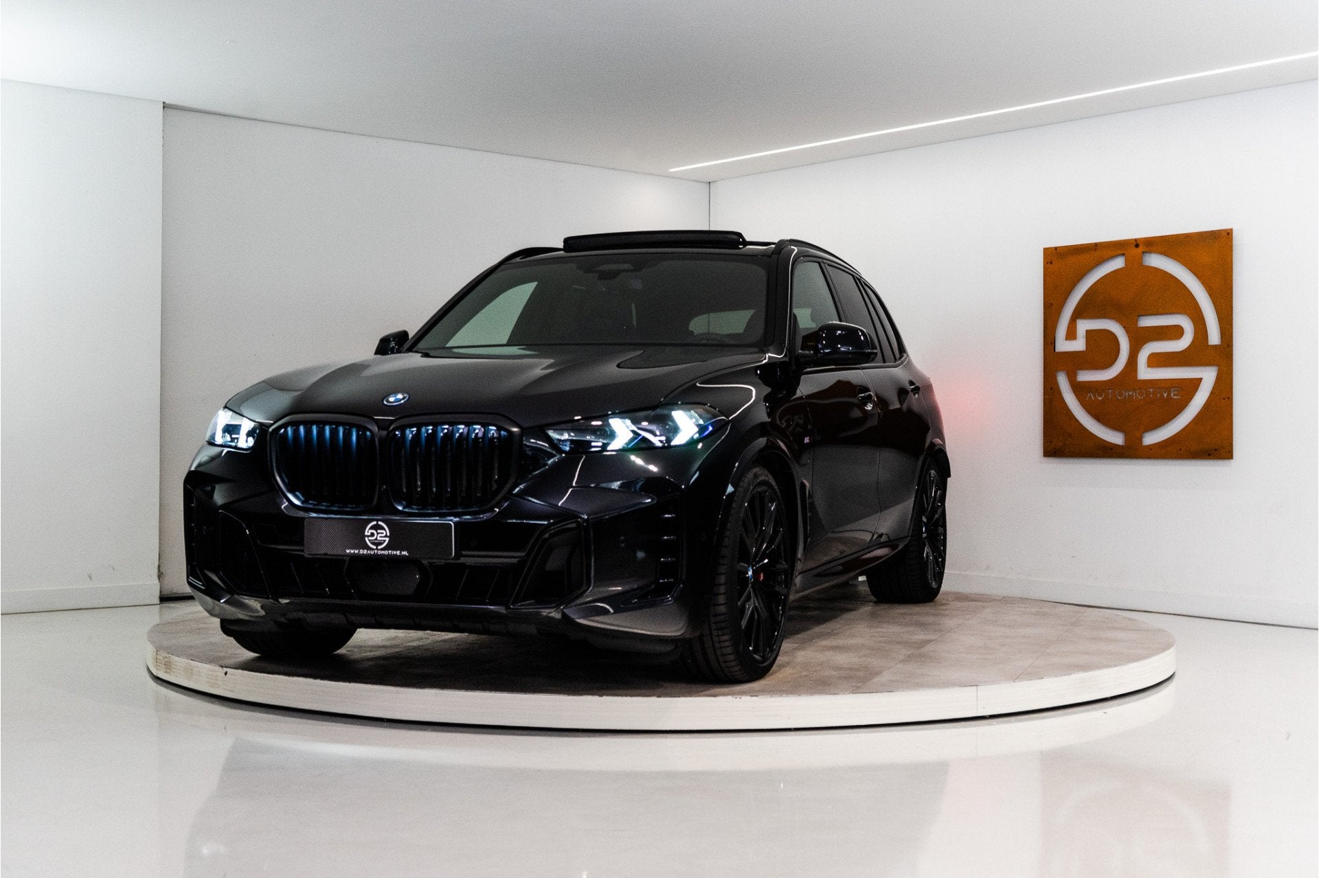 BMW X5 xDrive50e M-Sport Pro 490PK | Harman/Kardon | Pano |, Gebruikt, 2395 kg, Zwart, Bedrijf