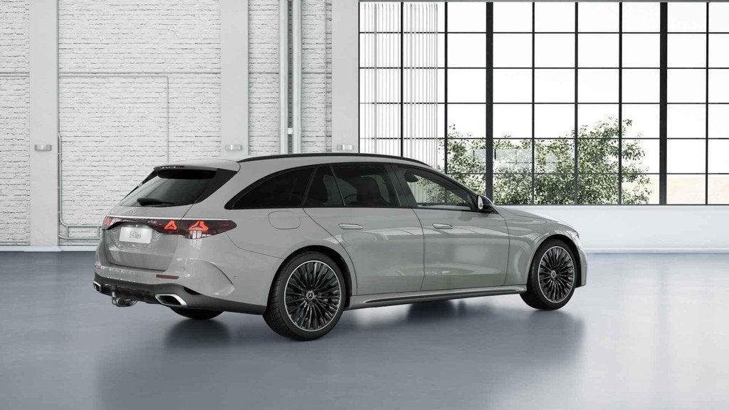 Mercedes-Benz E-Klasse Estate 300e Business Solution AMG | P, Auto's, Mercedes-Benz, Automaat, Achterwielaandrijving, 4 cilinders
