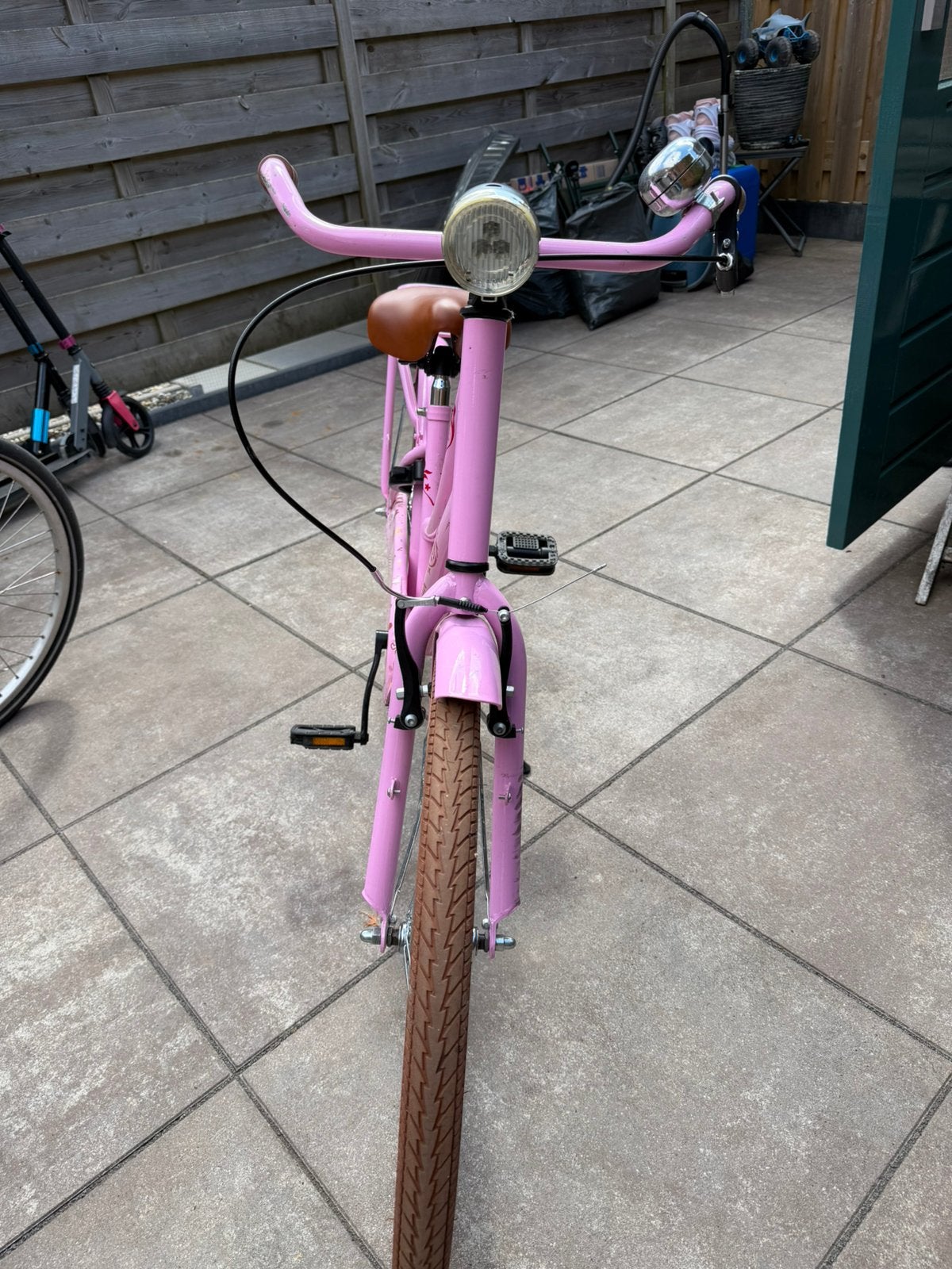 Te koop roze kinderfiets, Ophalen, Gebruikt, Terugtraprem, Minder dan 16 inch