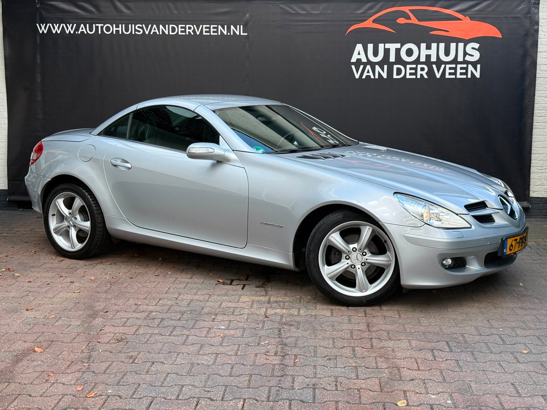 Mercedes-Benz SLK-klasse 200 K. Nekverwarming/Clima/Cruise/O, Auto's, Automaat, Dealer onderhouden, Achterwielaandrijving, Gebruikt