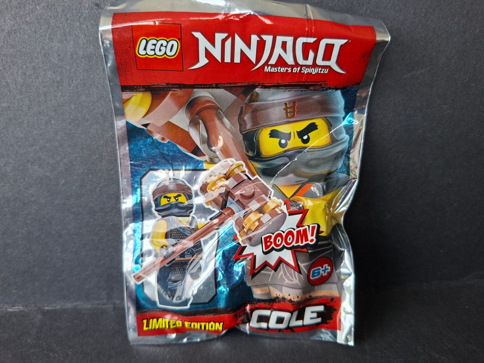 Lego minifig NIEUW Ninjago Limited Edition Cole Mega Hammer, Kinderen en Baby's, Lego, Nieuw, Ophalen of Verzenden, Minifiguur
