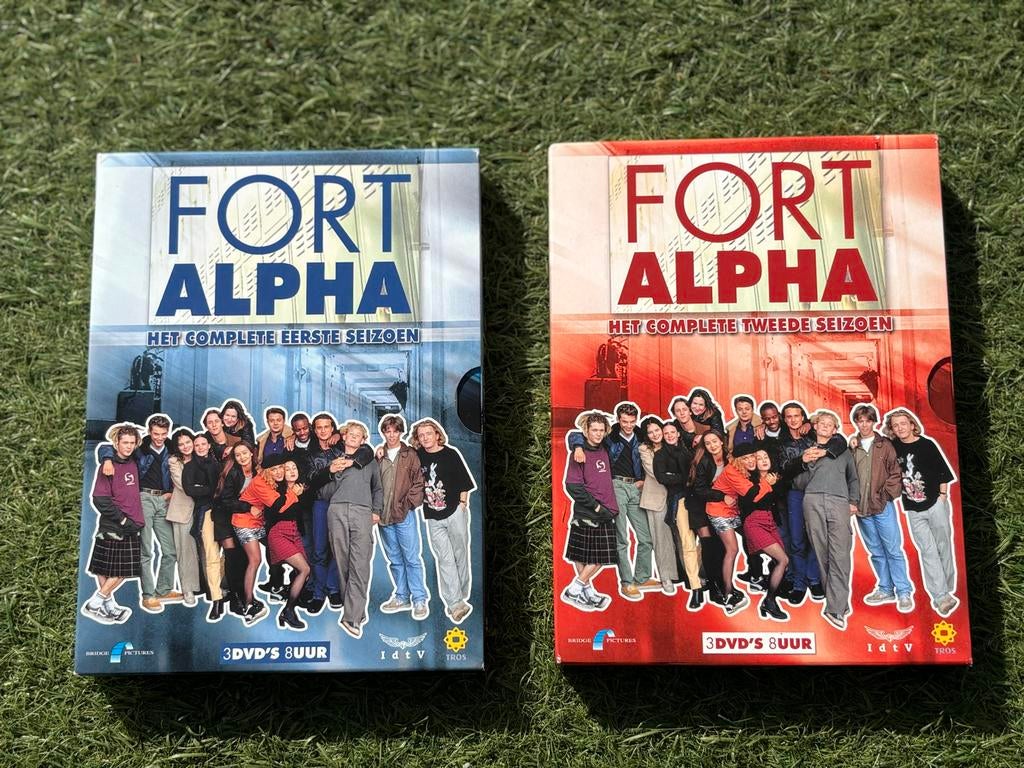 Fort Alpha Seizoen 1 & 2 DVD Boxset - Complete Serie, Cd's en Dvd's, Boxset, Ophalen of Verzenden, Zo goed als nieuw, Drama