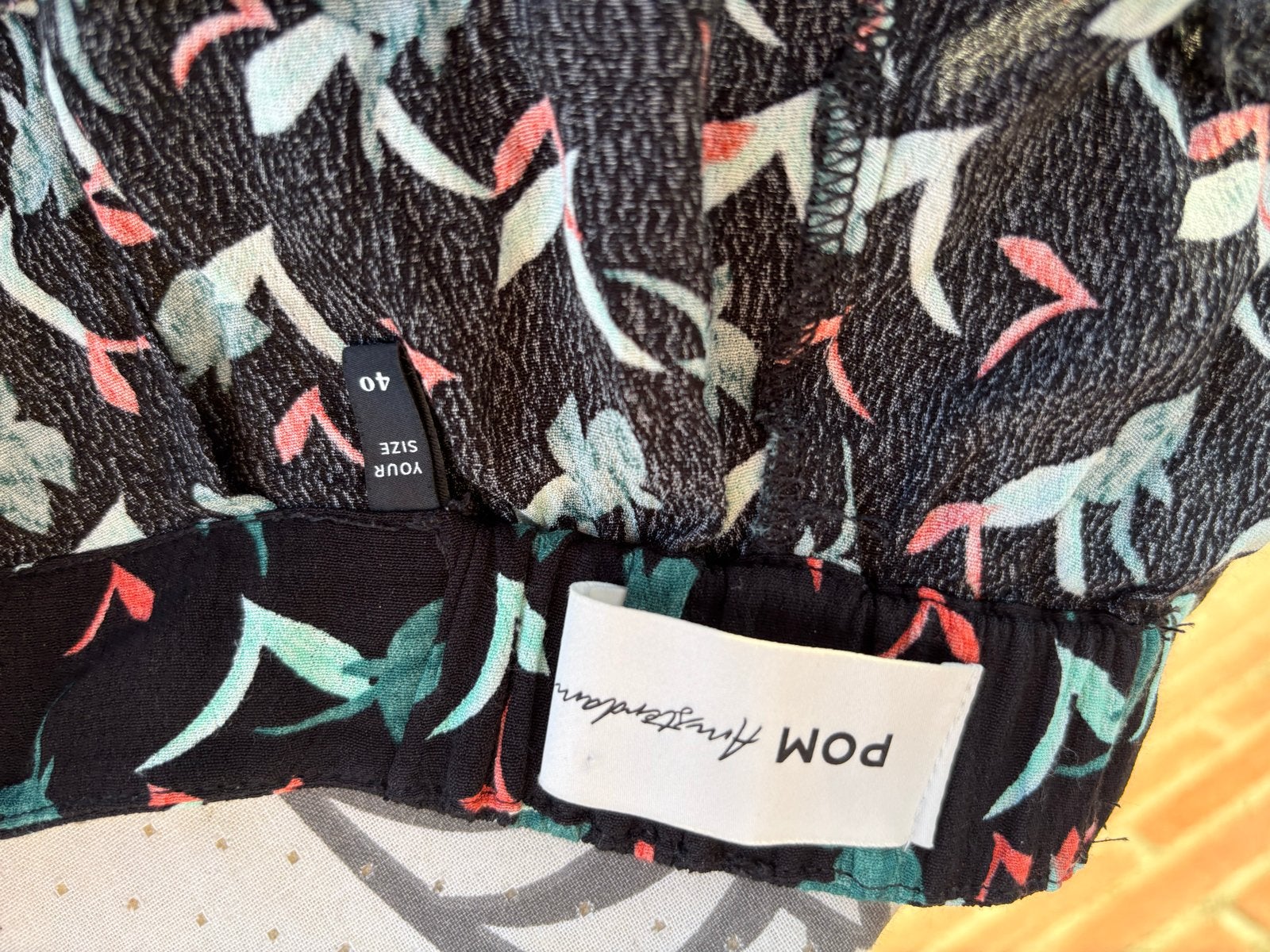 POM Amsterdam broek met bloemenprint - Maat 40, Maat 38/40 (M), Zwart, Ophalen of Verzenden, Zo goed als nieuw