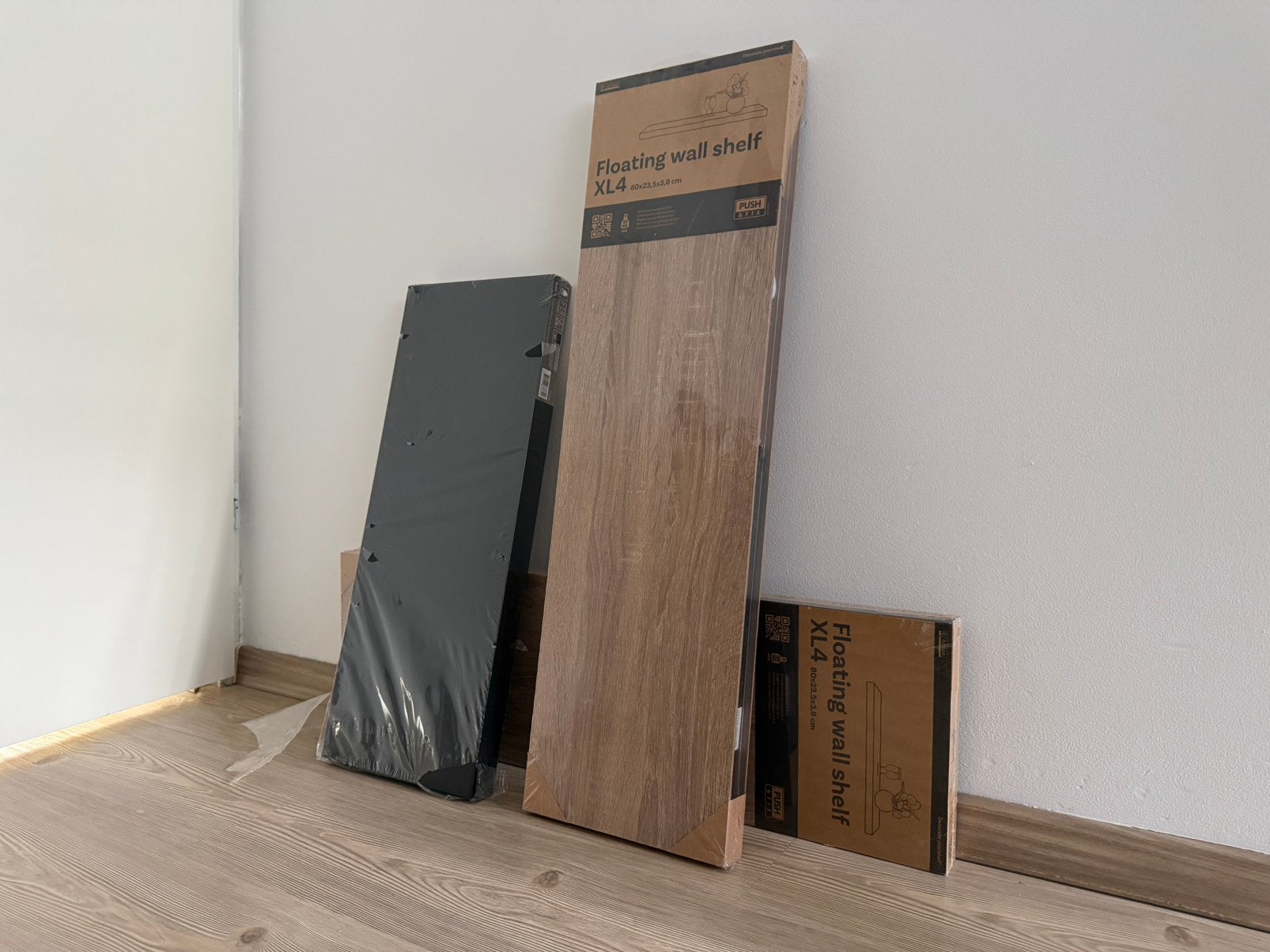 3 Nieuwe Wandplanken €20 Duraline & Handson, Huis en Inrichting, Ophalen, Nieuw