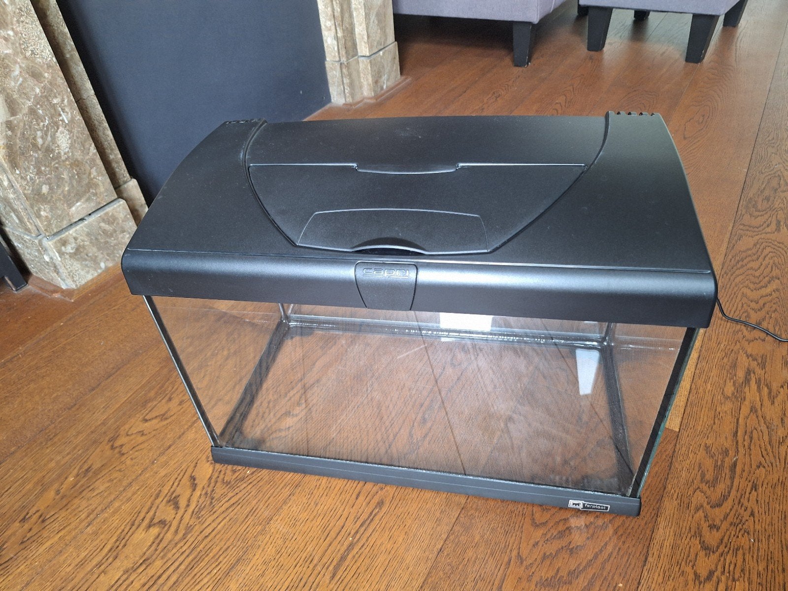 Ferplast Capri 50 LED Aquarium Zwart 35Liter, Ophalen, Gebruikt, Leeg aquarium, Overige merken