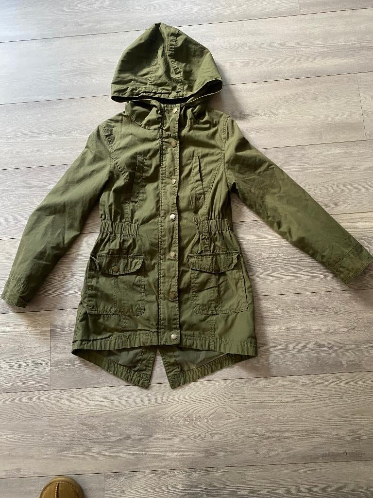 TAKKO tussenjasje maat 134-140, Kinderen en Baby's, Gebruikt, Meisje, Ophalen of Verzenden, Takko fashion