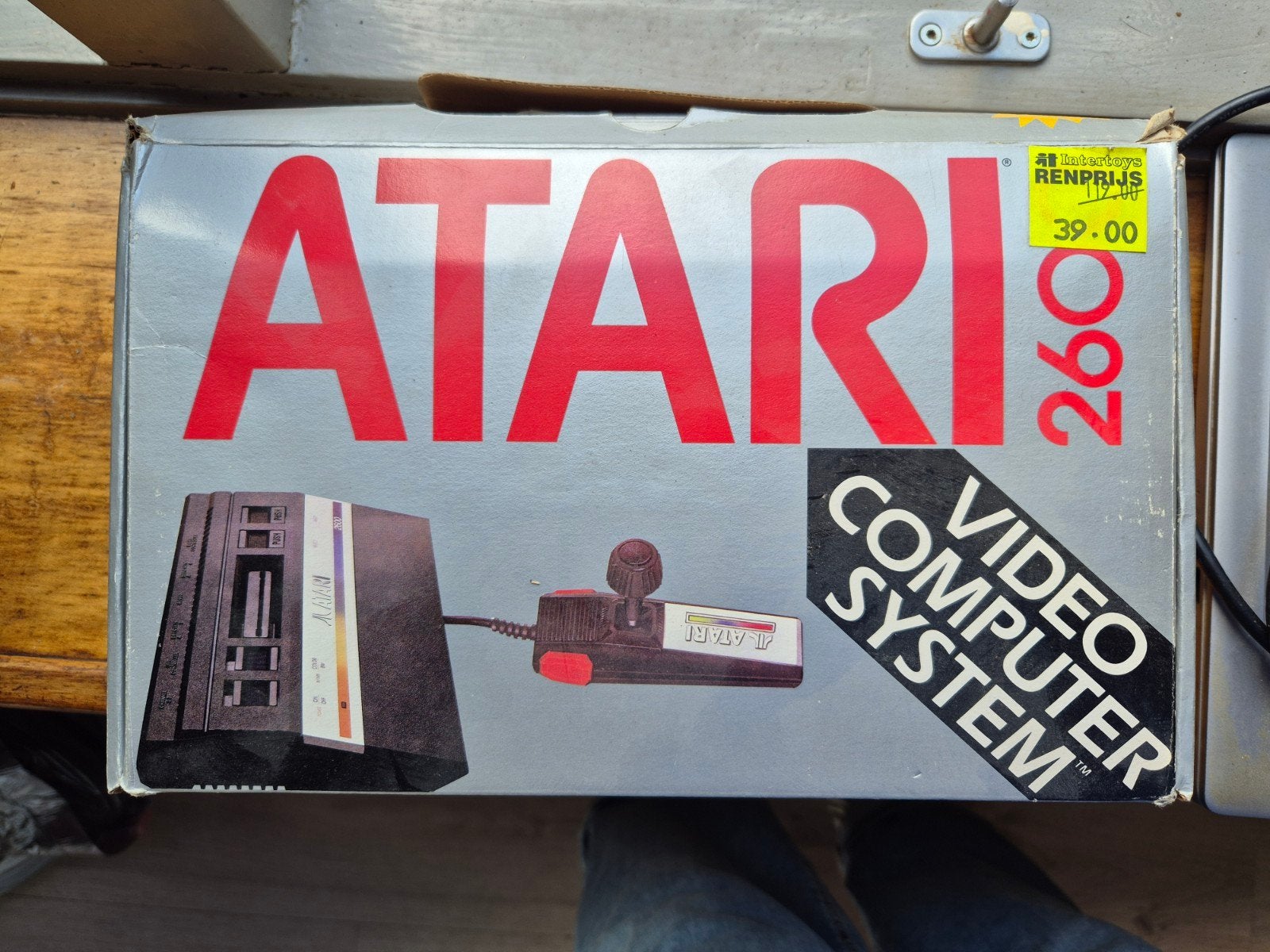 Atari 2600 met doos, Spelcomputers en Games, Games | Atari, Avontuur en Actie, 1 speler, Ophalen of Verzenden, Zo goed als nieuw