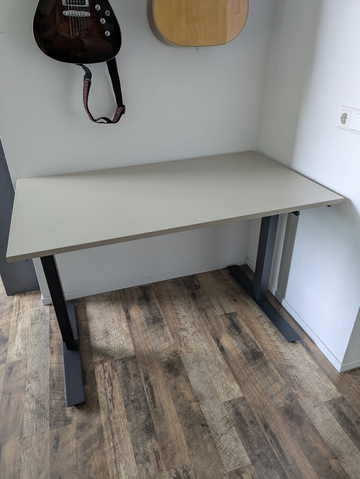 IKEA Trotten zit-sta bureau 120x70 cm, Huis en Inrichting, Ophalen, Zit-sta bureau, In hoogte verstelbaar, Zo goed als nieuw