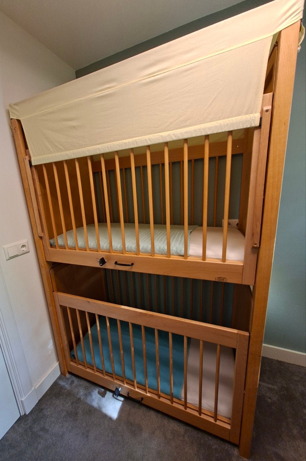 ROLF duo baby/peuter bedje, Kinderen en Baby's, Ophalen, Gebruikt, Ledikant