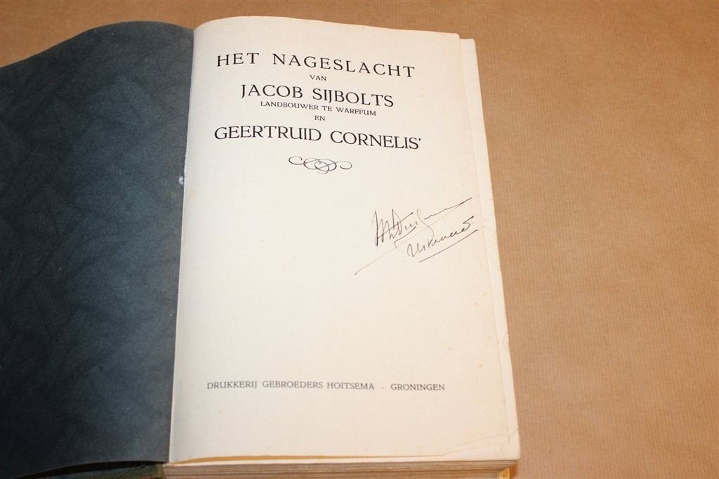 Genealogie Sijbolts & Cornelis — Warffum Groningen 1925, Boeken, Ophalen of Verzenden, Gelezen