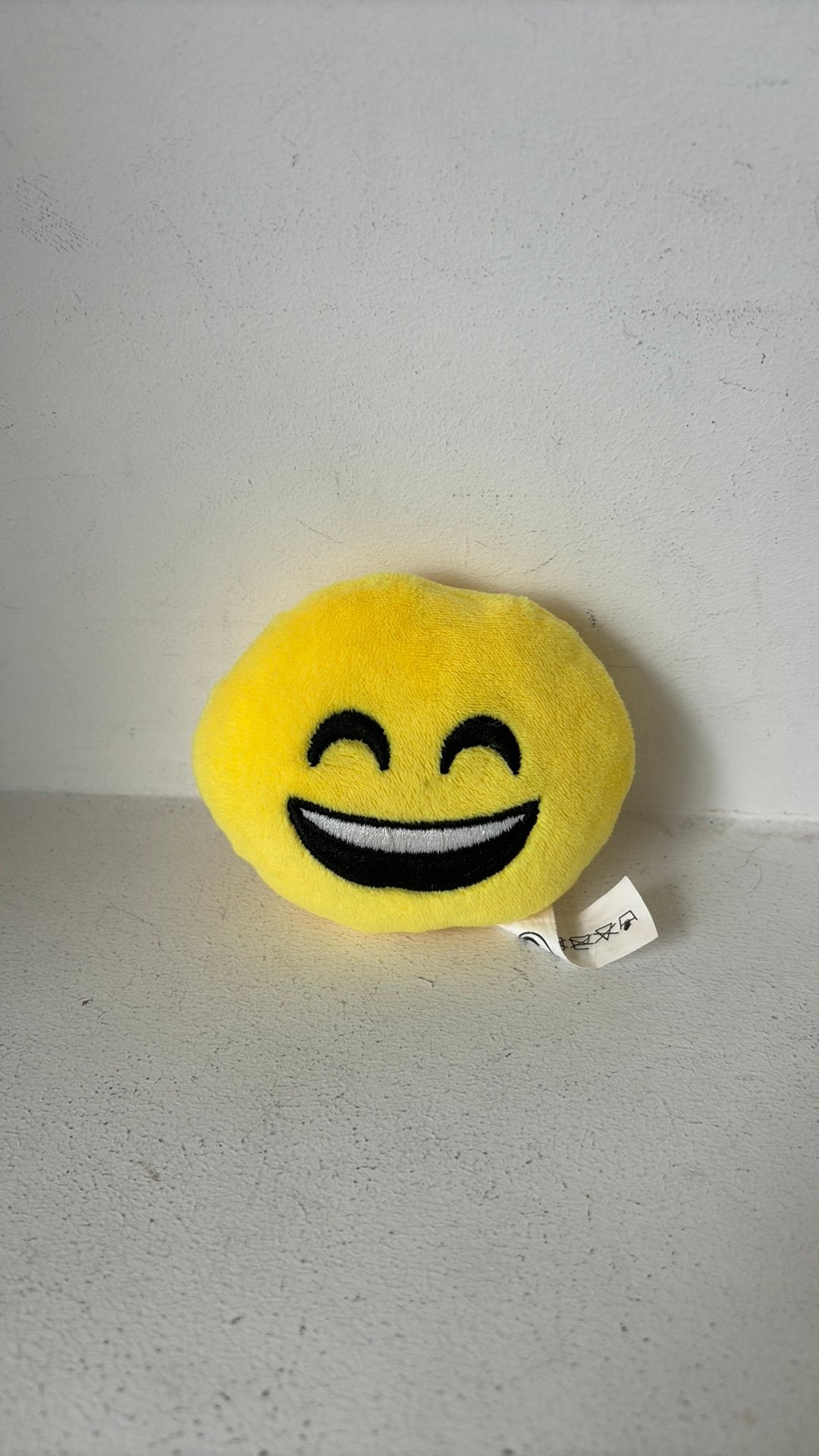 Emoji knuffel, Ophalen of Verzenden, Zo goed als nieuw, Overige typen