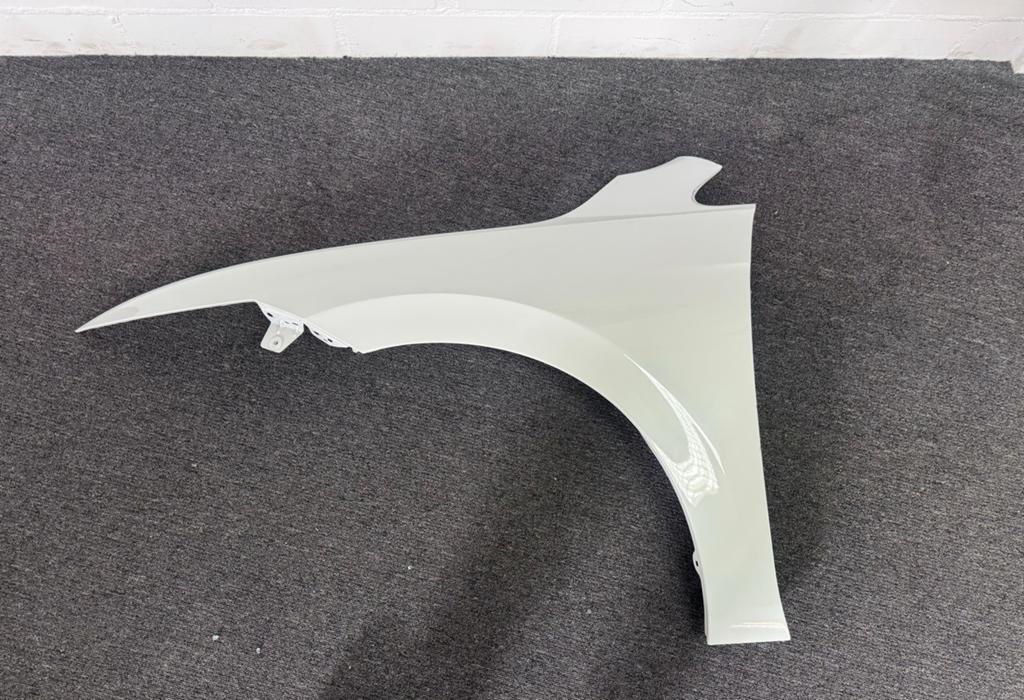 Volkswagen Golf 8 Spatbord Links, Ophalen of Verzenden, Links, Volkswagen, Spatbord