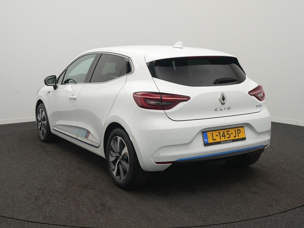 Renault Clio 1.6 E-Tech Full Hybrid 140 Série Limitée E-TE, 12 maanden, 28 km/l, Gebruikt, Euro 6