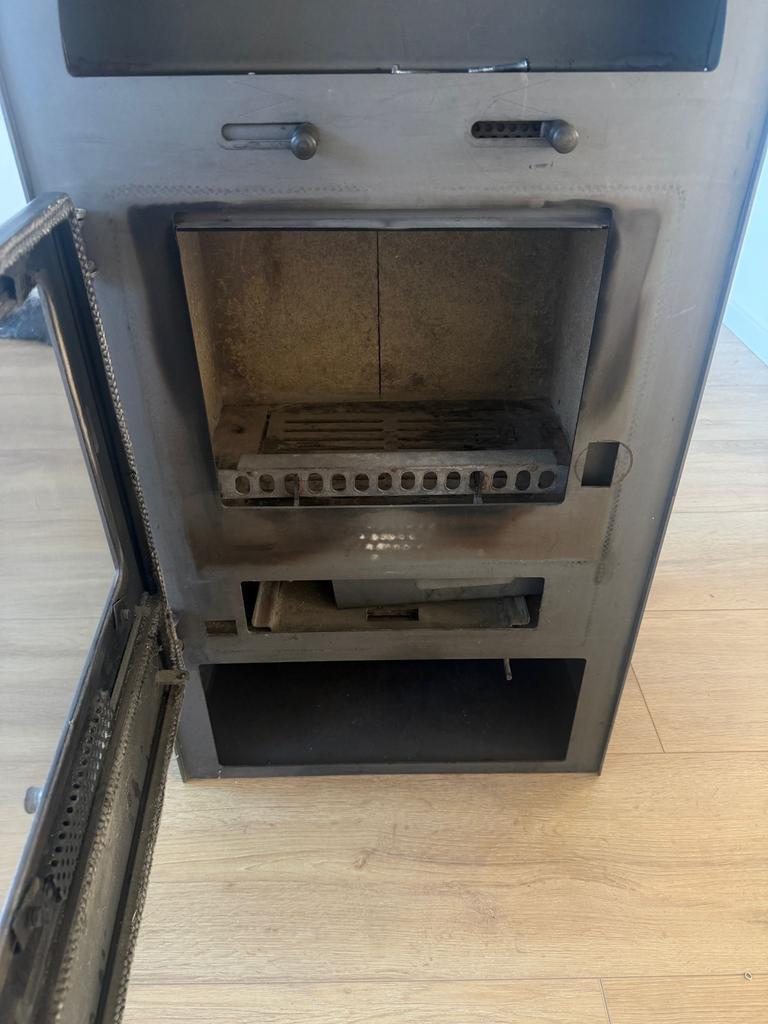 Gebruikte Houthaard met Pijp - Direct Klaar voor Gebruik, Huis en Inrichting, Haarden, Ophalen, Gebruikt, Vrijstaande haard, Houthaard