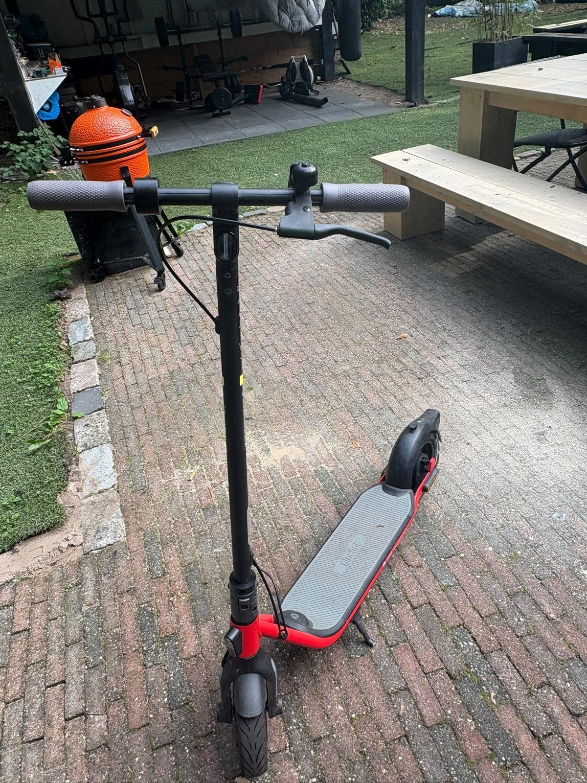 Ninebot Kickscooter E22E Elektrische Step - Zo goed als nieu, Fietsen en Brommers, Ophalen of Verzenden, Gebruikt, Elektrische step (E-scooter)