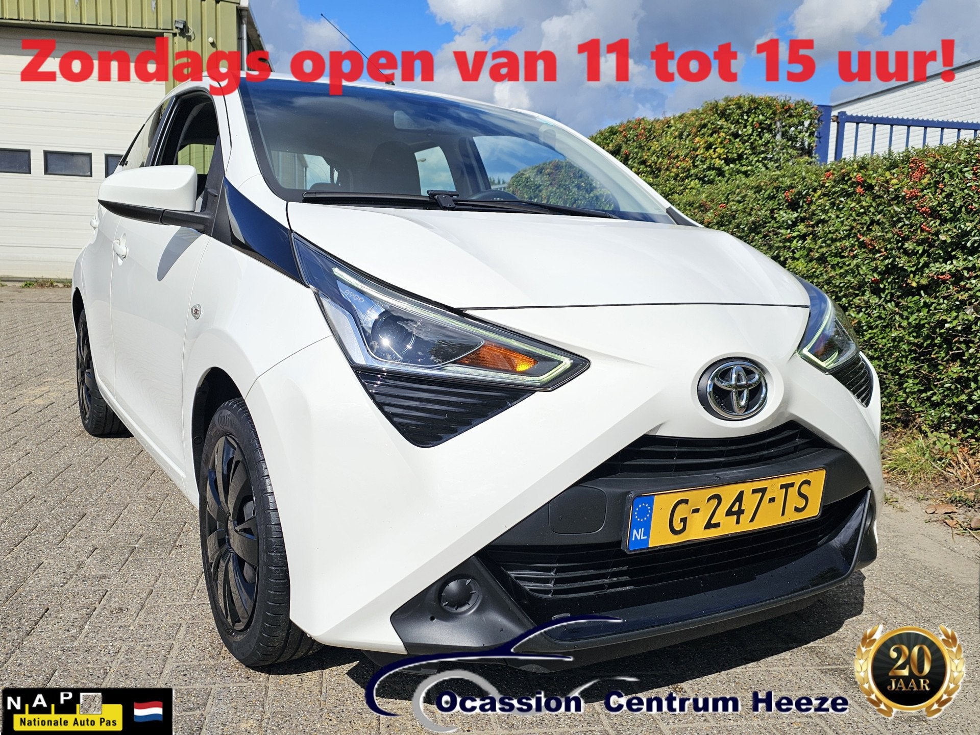 Toyota Aygo 1.0 VVT-i x-Play! Carplay! Camera! Apk 8-2027! V, Voorwielaandrijving, Stof, Gebruikt, Euro 6