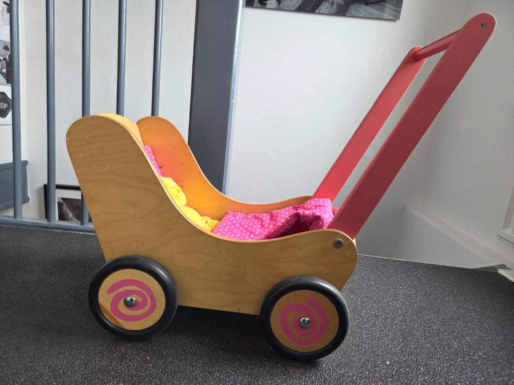 Poppenwagen van hout, Kinderen en Baby's, Speelgoed | Poppen, Ophalen, Babypop