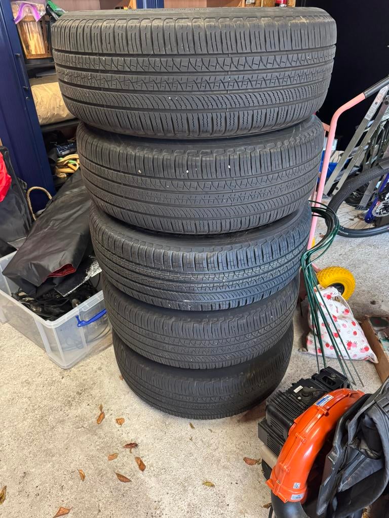 New Defender set 20 inch met Pirelli, Auto-onderdelen, Banden en Velgen, Ophalen, Gebruikt, Banden en Velgen, All Season