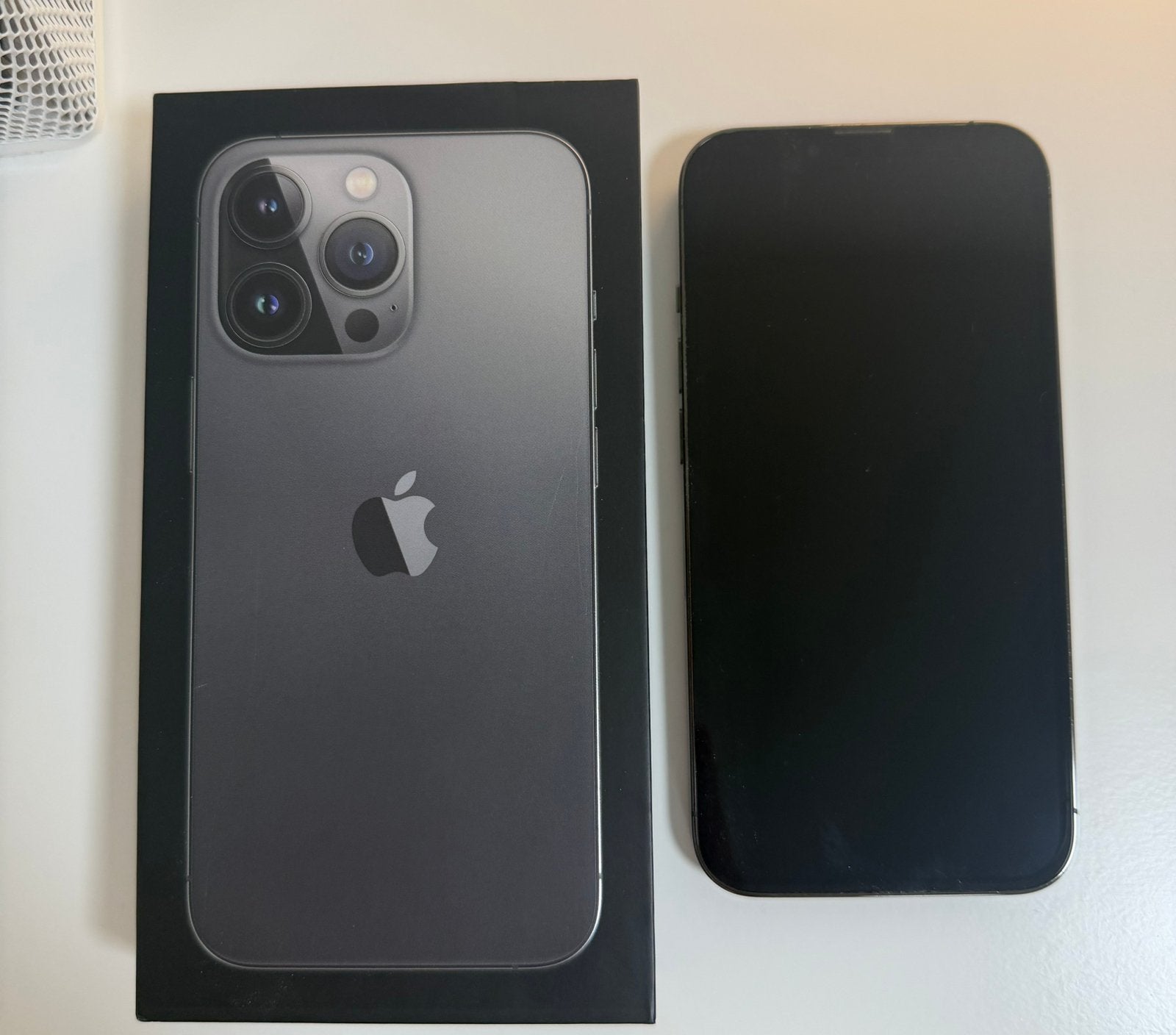 iPhone 13 Pro - 128gb graphite - achterkant kapot, Zwart, Ophalen of Verzenden, IPhone 13 Pro, 128 GB