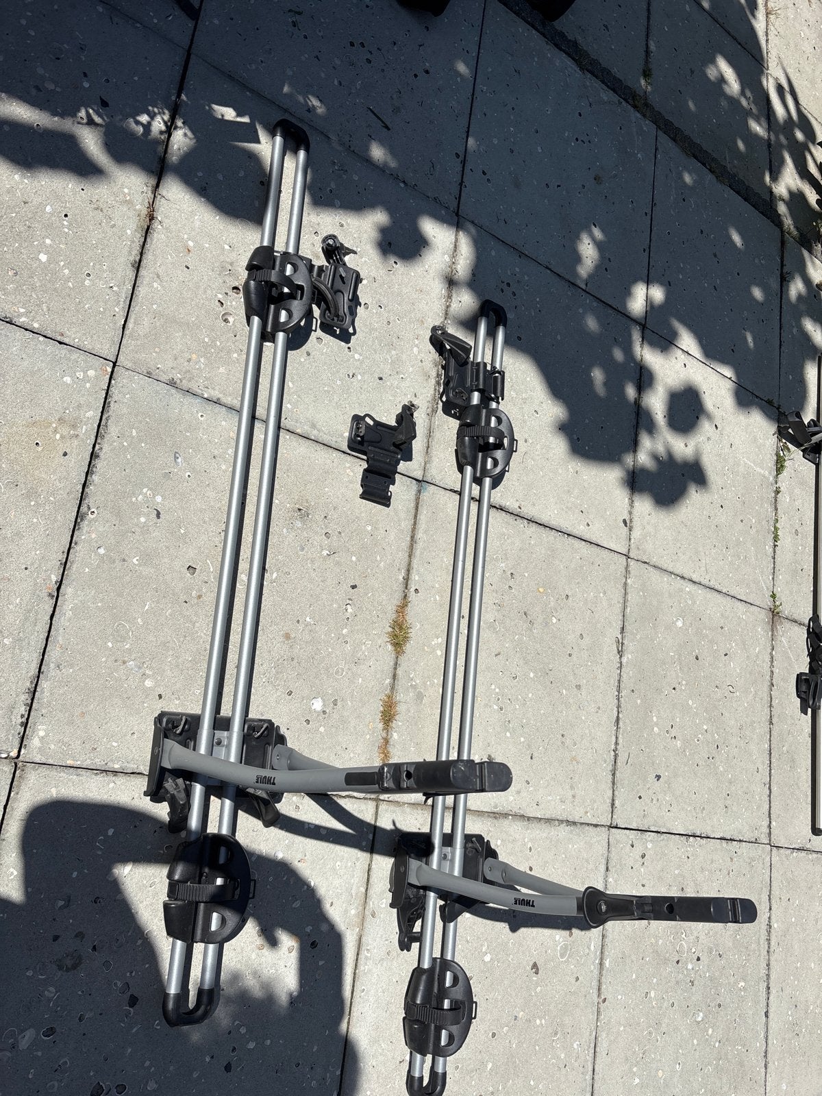 Thule Freeride fietsendragers (2 stuks), Ophalen, Gebruikt
