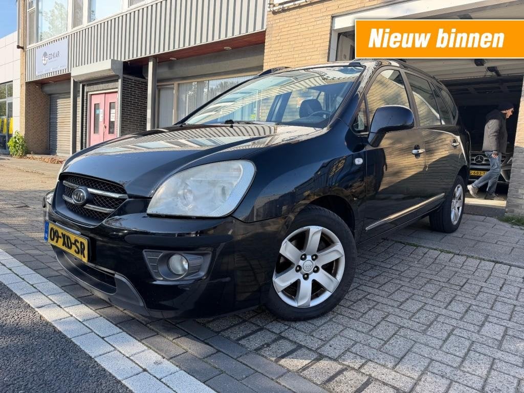 Kia CARENS 2.0 CVVT X-ecutive AUTOMAAT AIRCO LPG NAP RIJDT G, Auto's, 1998 cc, Gebruikt, 4 cilinders, Zwart