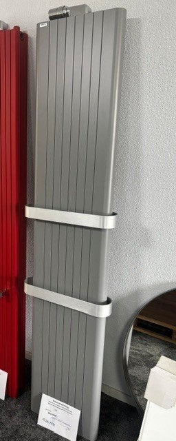 Vasco radiator, Doe-het-zelf en Verbouw, Verwarming en Radiatoren, Ophalen, Radiator, Nieuw, Minder dan 60 cm