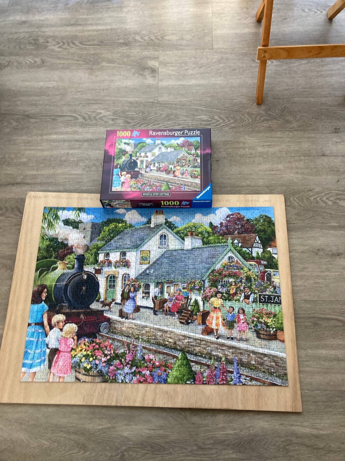 Ravensburger whistle stop cottage 1000, Ophalen of Verzenden, 500 t/m 1500 stukjes, Zo goed als nieuw