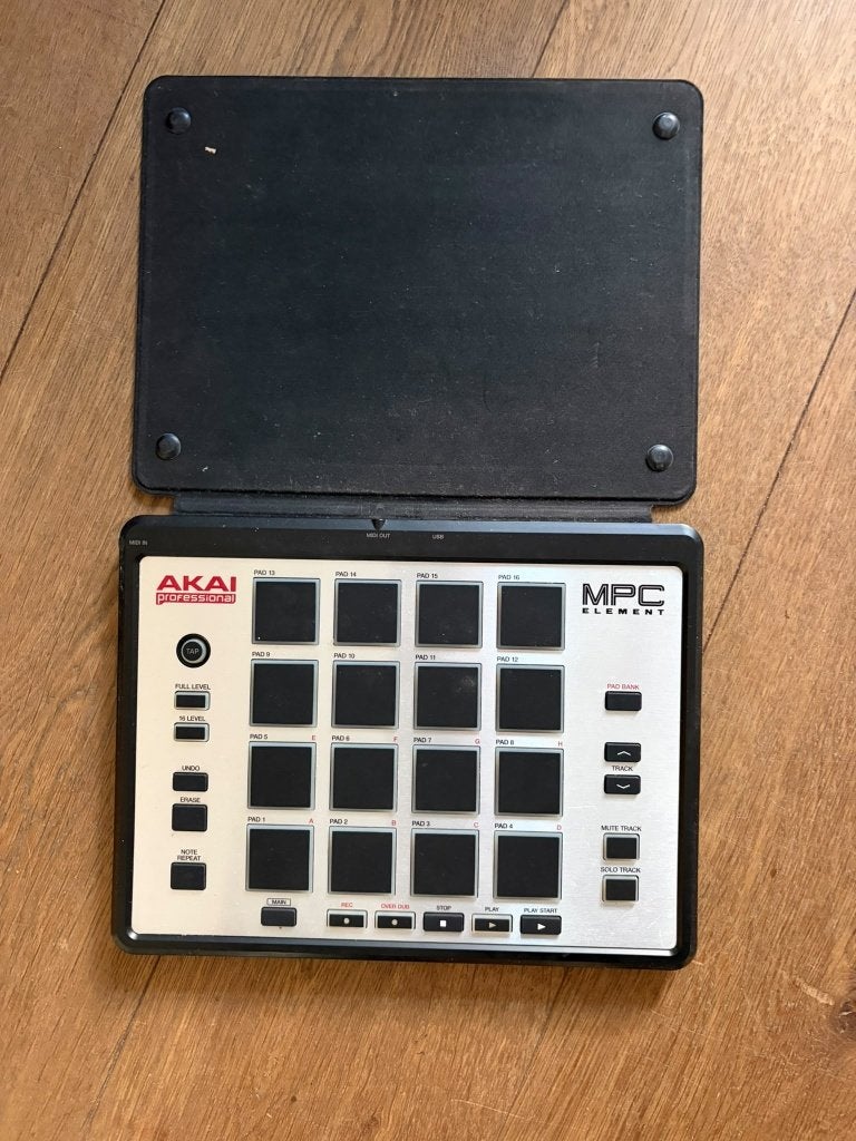 Akai MPC Element MIDI Controller, Ophalen of Verzenden, Gebruikt