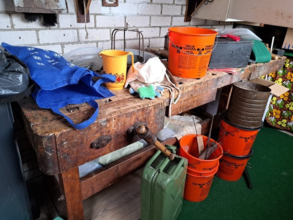 Houten werkbank te koop, Ophalen, Gebruikt, 70 tot 120 cm, Bankschroef