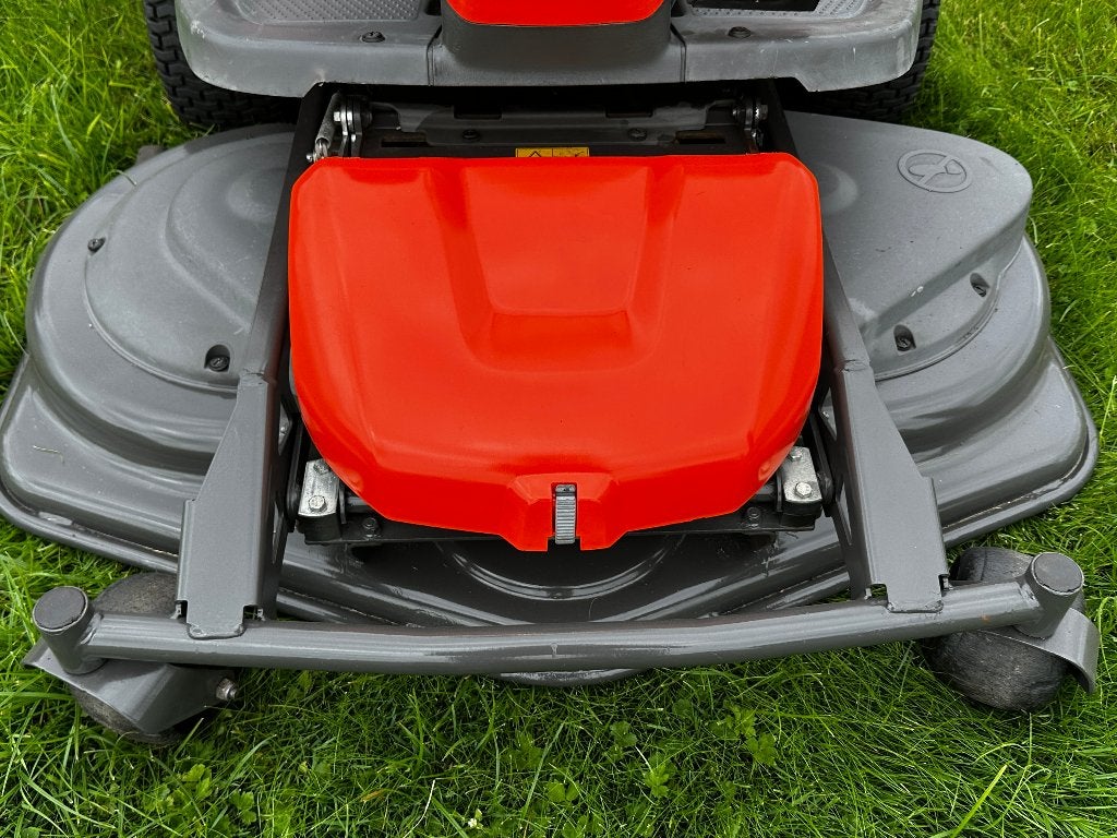 Husqvarna RC 318T Rider 22 PK Briggs&Stratton 112 cm maaidek, Gebruikt, Ophalen of Verzenden, Opvangbak, 90 tot 120 cm