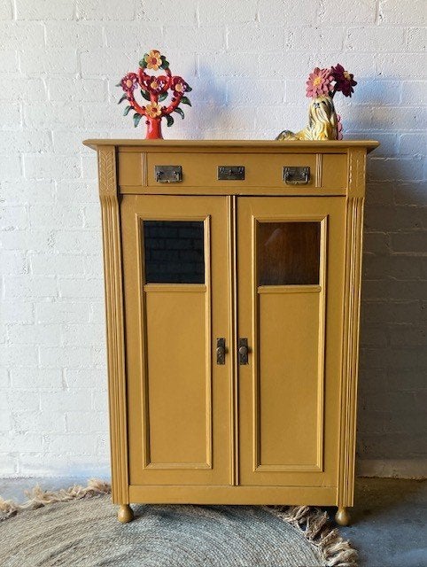 Antiek vintage meidenkast,servieskast restyled, Huis en Inrichting, Kasten | Overige, Ophalen of Verzenden, Gebruikt