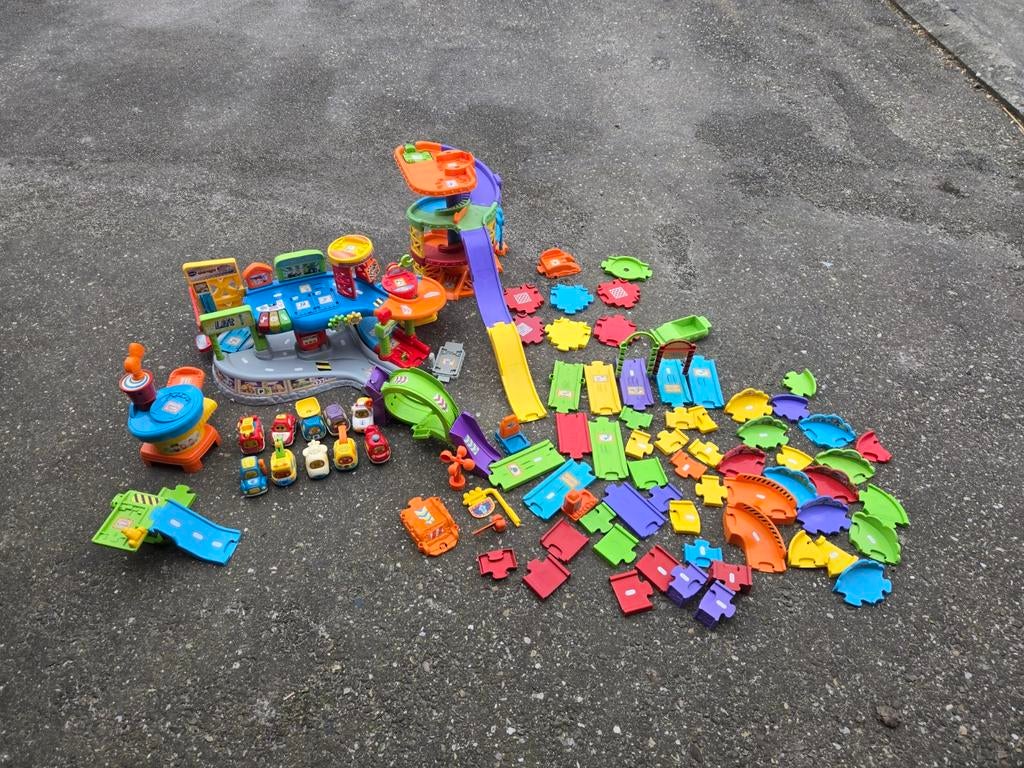 VTech Toet Toet Auto's Grote Baan met Garage & Extra's, Ophalen of Verzenden, Gebruikt