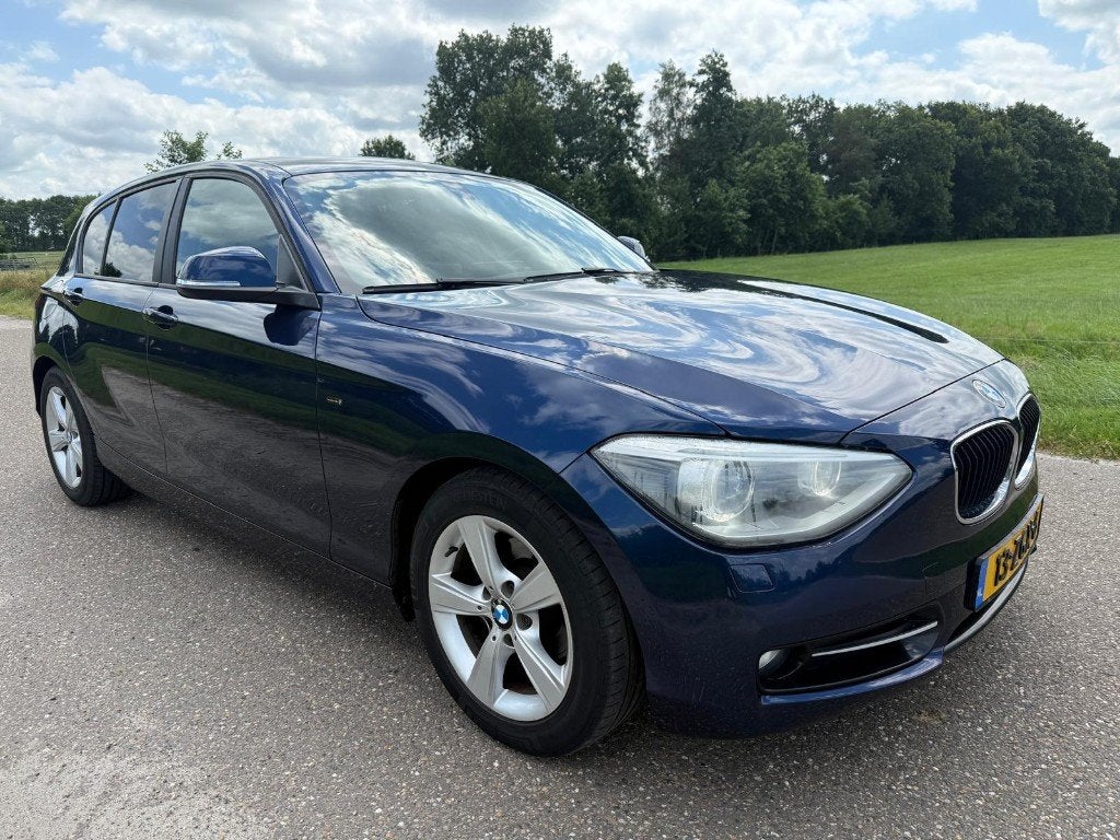 BMW 1-Serie 1.6 116D EDE 5DR 2012 Blauw APK 8-11-2026, 1-Serie, Euro 5, Achterwielaandrijving, Zwart