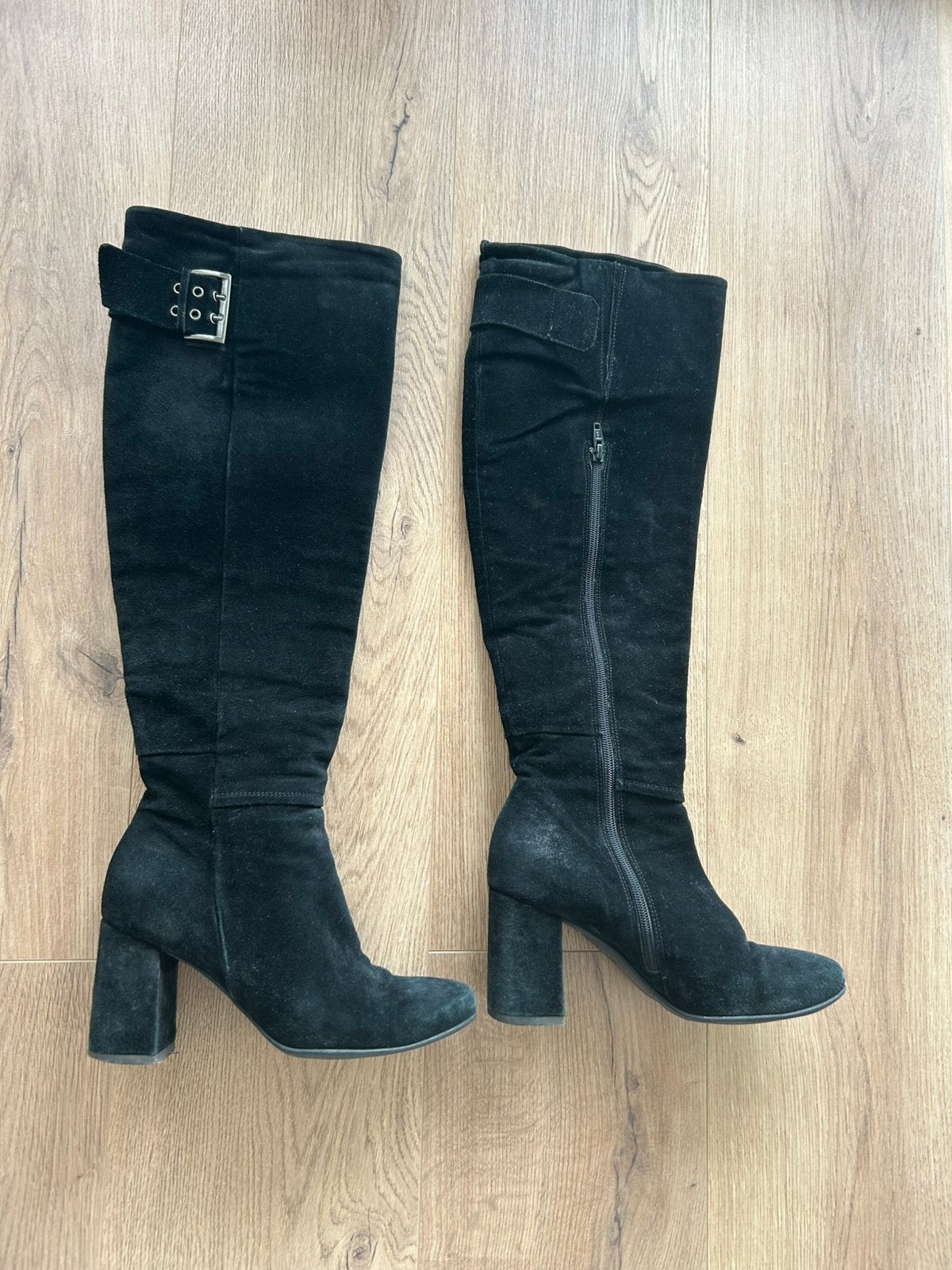 Real leather suede knee boots 37, Dieren en Toebehoren, Paardrijkleding, Ophalen of Verzenden, Zo goed als nieuw, Dressuur, Schoeisel