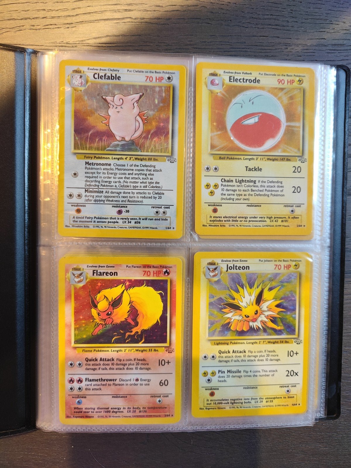 Pokémon kaarten Jungle Set compleet, Ophalen of Verzenden, Zo goed als nieuw, Meerdere kaarten